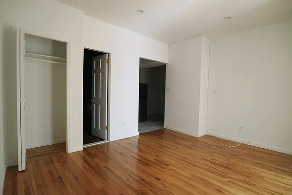 Rented by City Connections Realty | media 13