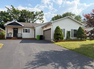 526 Delmar Pl, Syracuse, NY 13208