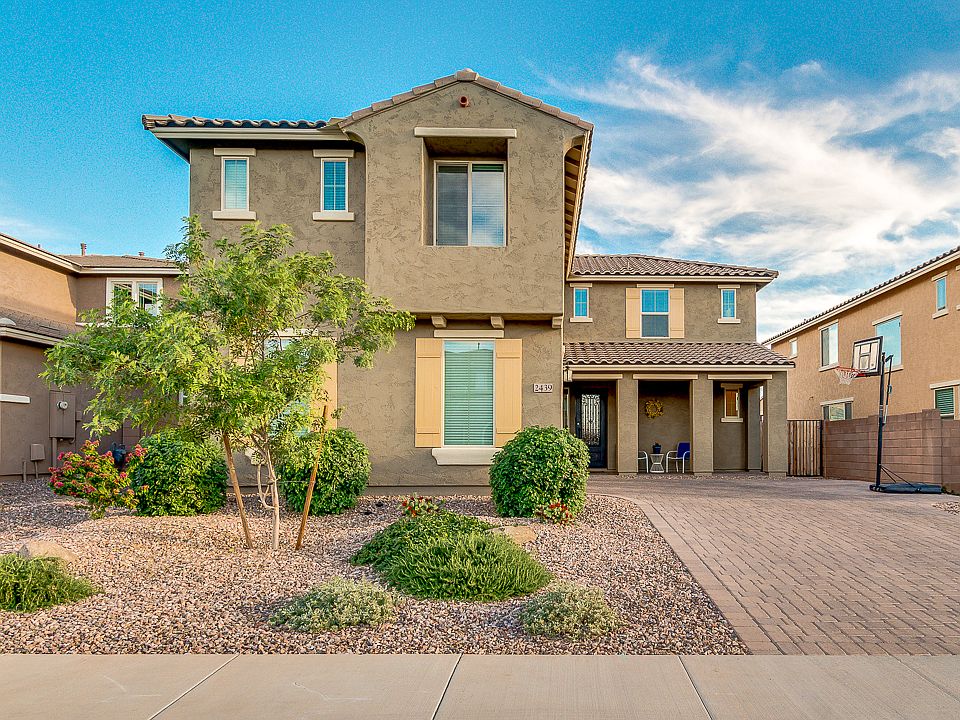 1st image of 2439 E Hazeltine Way