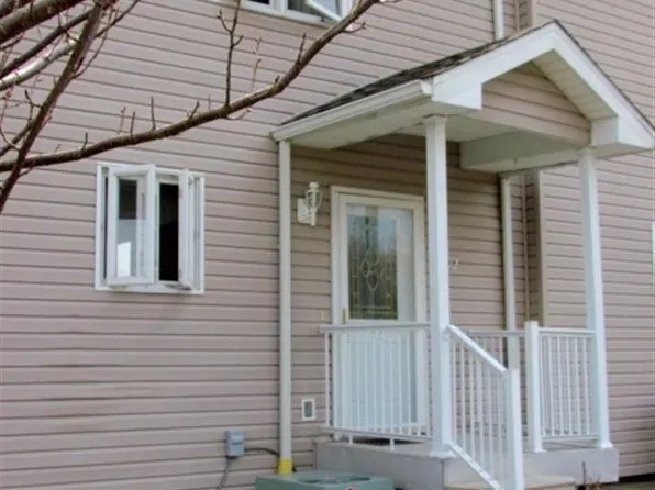 502 Pierpont Hts, Morgantown, WV 26508