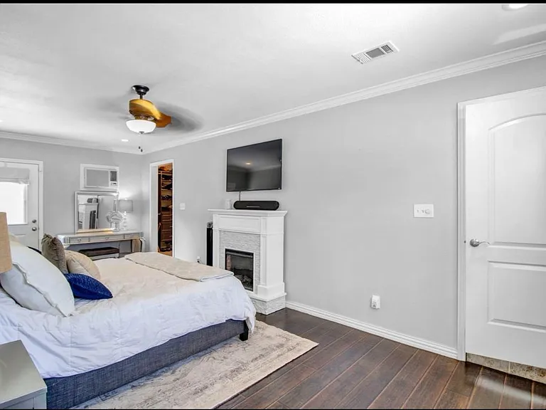 Tall Timbers Dr — Photo 8