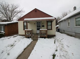 1540 Hanover St, Lincoln Park, MI 48146