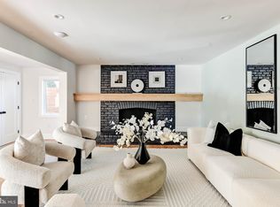4624 Asbury Pl NW, Washington, DC