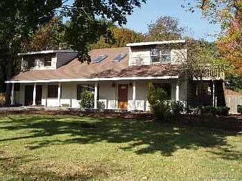 1st image of 49 Patricia Ln