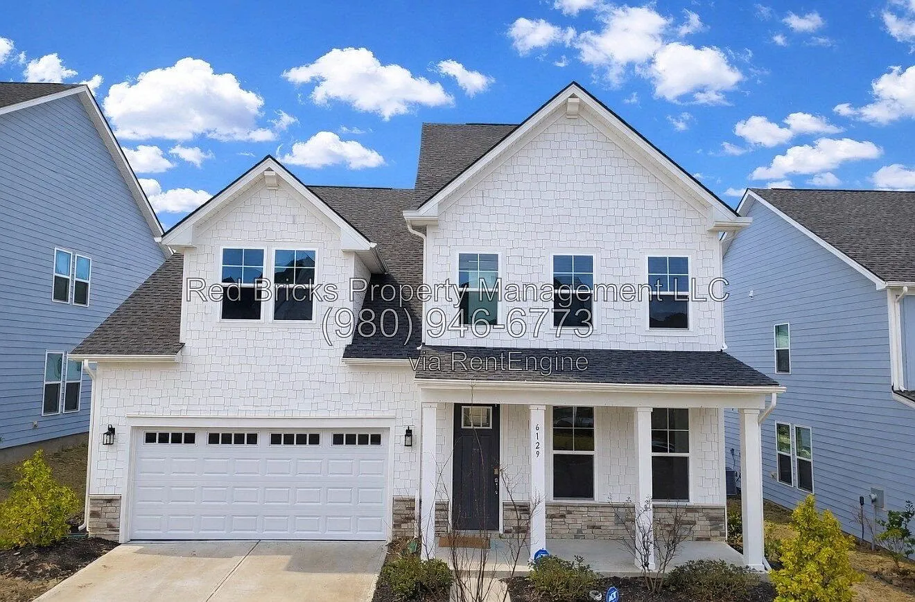 4 bed, 3.0 bath, 3197 sqft, $3,395 — Photo 1