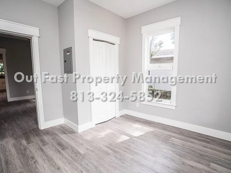 2817 N Taliaferro Ave #2 — Photo 15