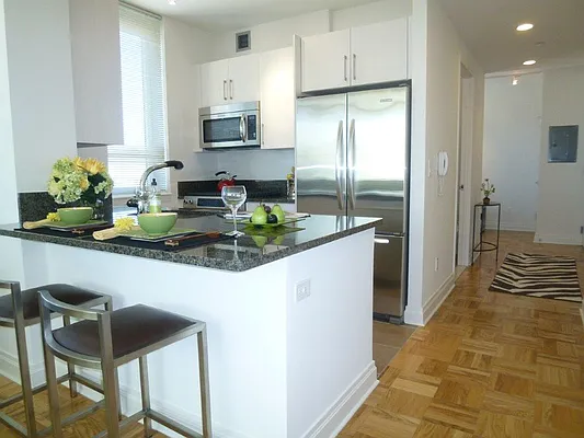 Rented by Carnegie Hill Place | media 20