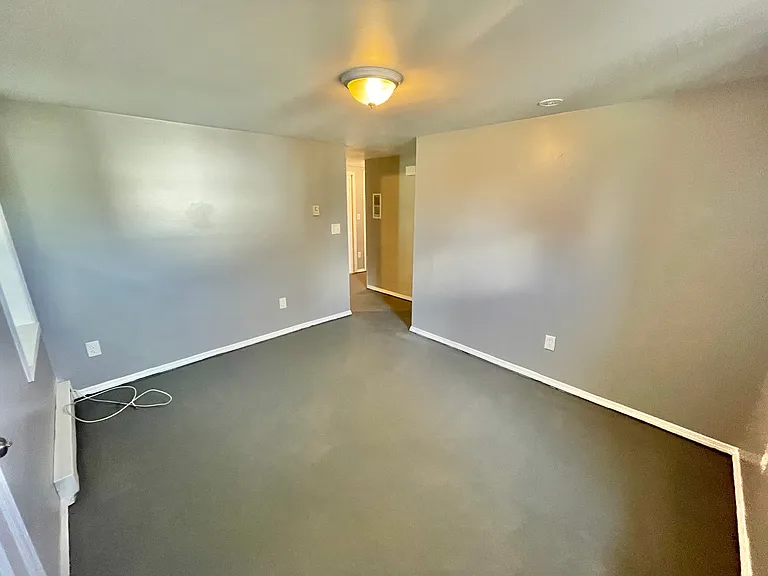 3 Sherman Ave #1 — Photo 4