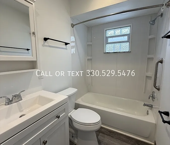 15 W York St — Photo 22