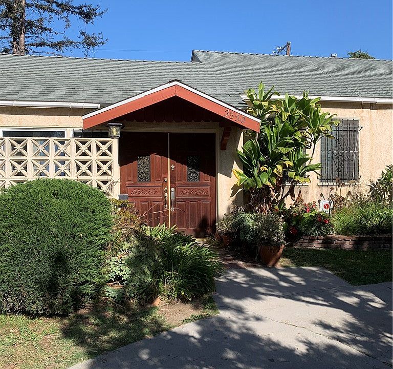 1st image of 3530 Barry Ave