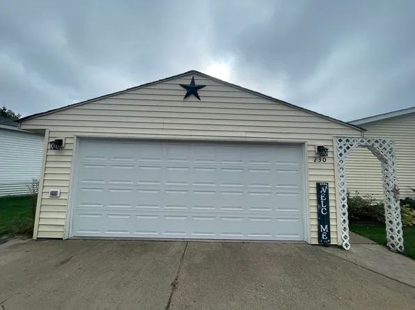 6333 Hodgson Rd #230, Lino Lakes, MN 55014