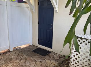 235 8th Ave NE, Saint Petersburg, FL 33701
