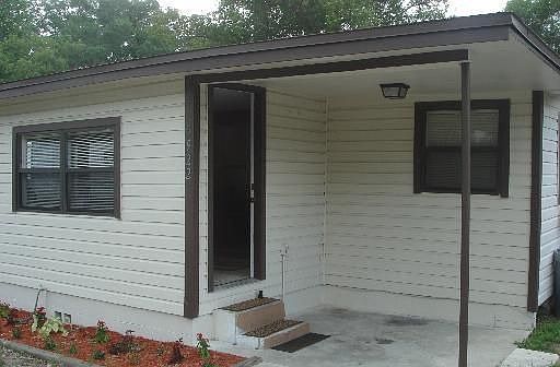2nd image of 5922 Iona Ave