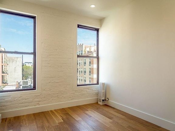 2nd image of 116 Avenue C