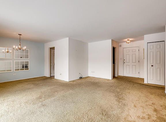 4th image of 1730 Hinman Ave APT 2D