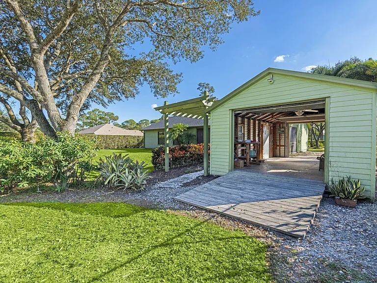 11989 Persimmon Blvd — Photo 38