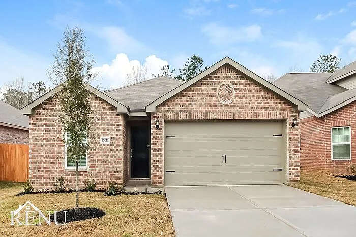10474 Sweetwater Creek Dr — Photo 1