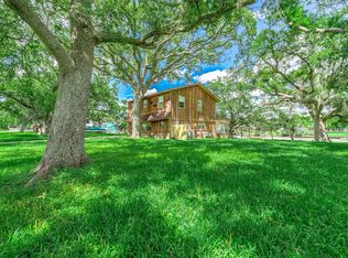 875 Private Road 652, Bay City, TX 77414