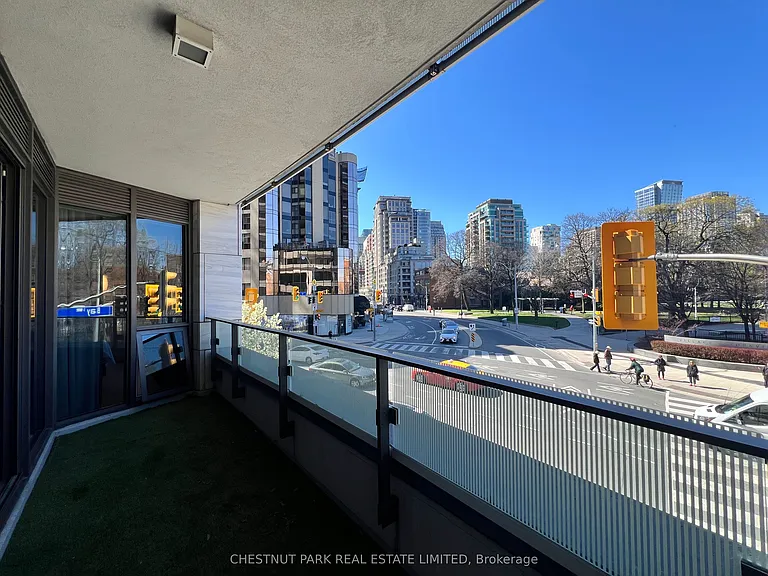88 Davenport Rd #205 — Photo 15