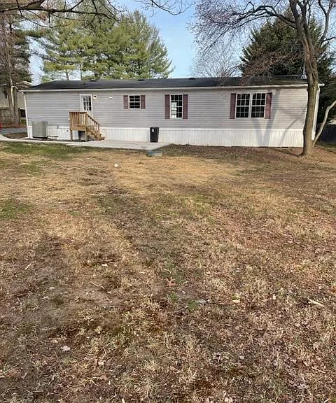 4407 Sanford Ct — Photo 5