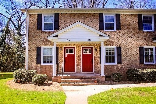 1st image of 409 Pinckney St APT 1C