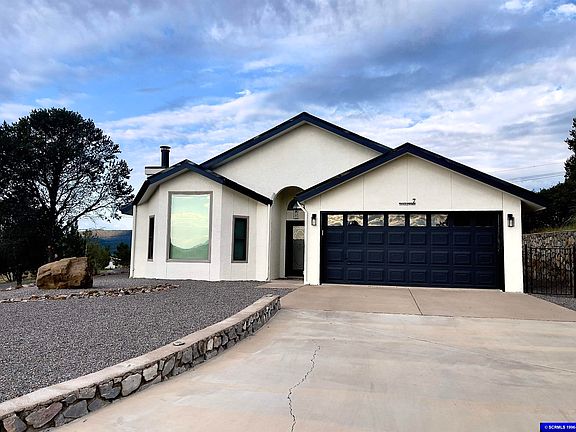 2nd image of 7 Tanglewood Cir