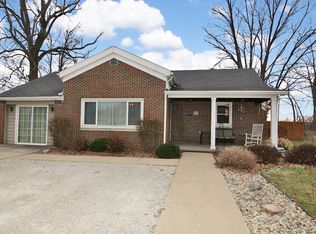 1741 E Kosciusko Dr, Warsaw, IN 46582