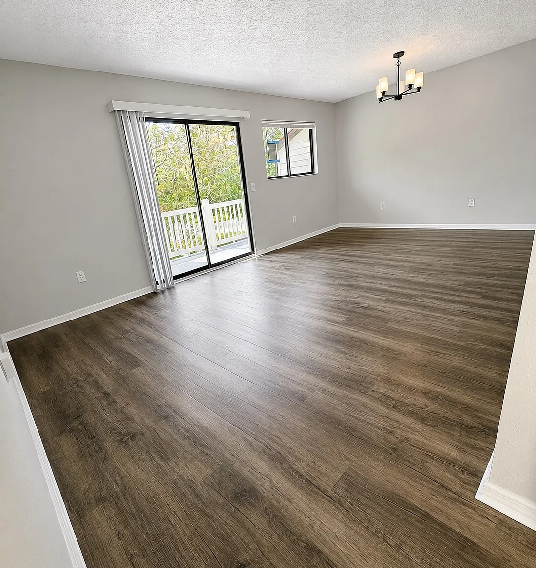 2 bed, 804 sqft, $1,300 — Photo 3