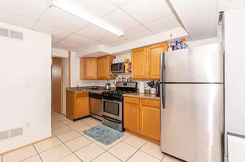 2303 Olive St #1 Photo 1