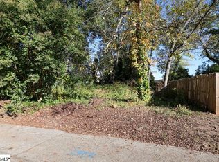 11 Trotter Aly, Greenville, SC 29605