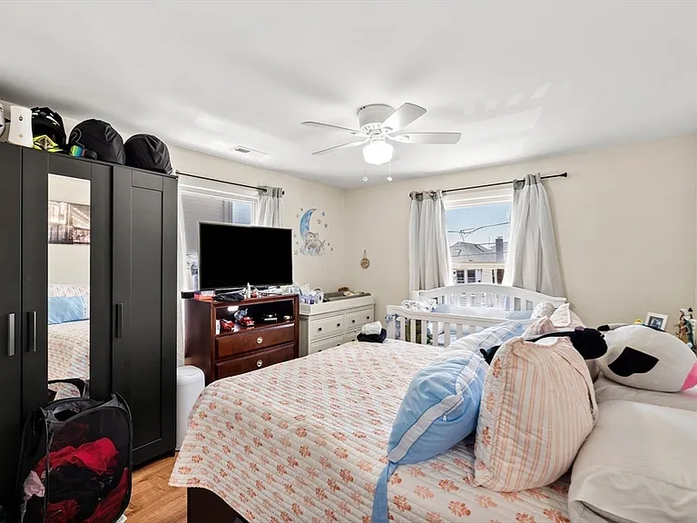 50 Arcadia St #1 — Photo 8