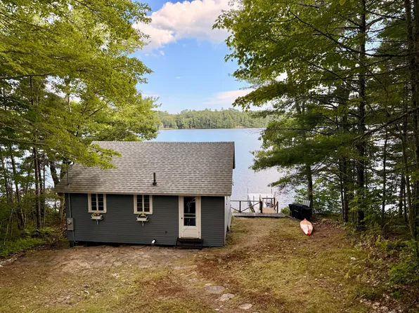 38 Beach Lane, Damariscotta, ME 04543
