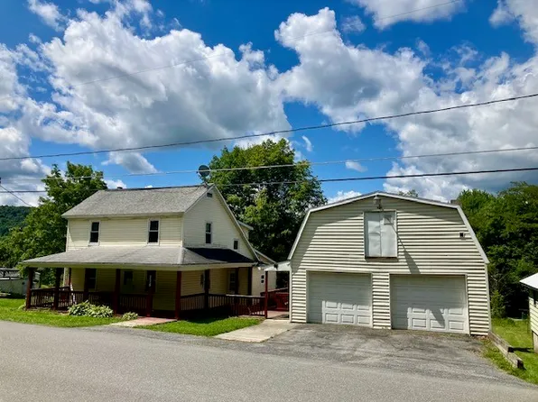 216 Jackman Rd, Saint Benedict, PA 15773