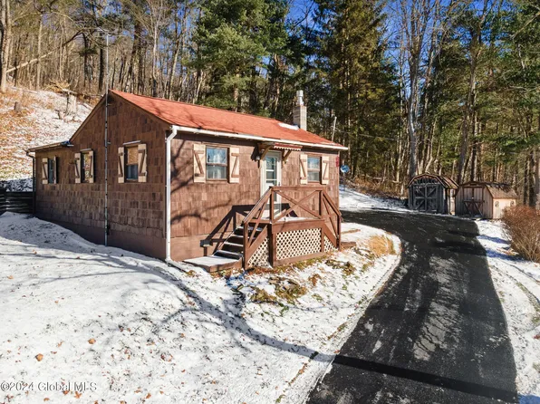 368 Ecker Hollow Road, Schoharie, NY 12122