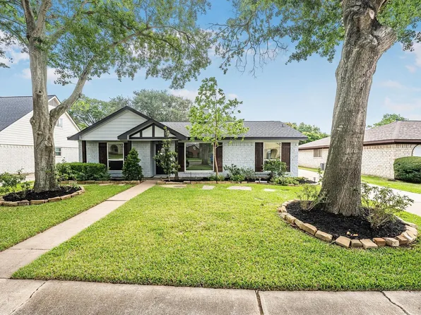 723 Park Meadow Dr, Katy, TX 77450