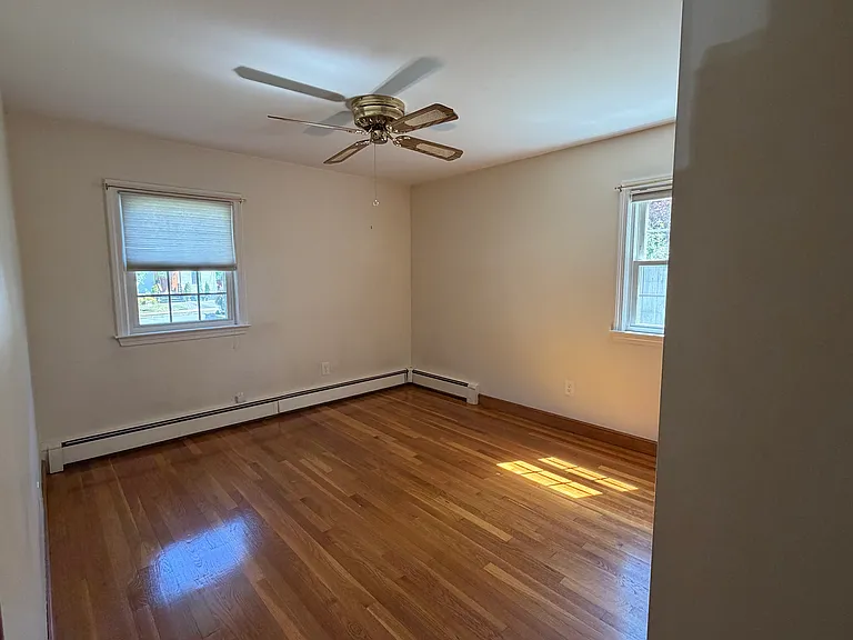 2 Coral St #1 — Photo 17