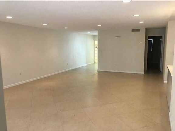 5th image of 8108 SW 83rd St