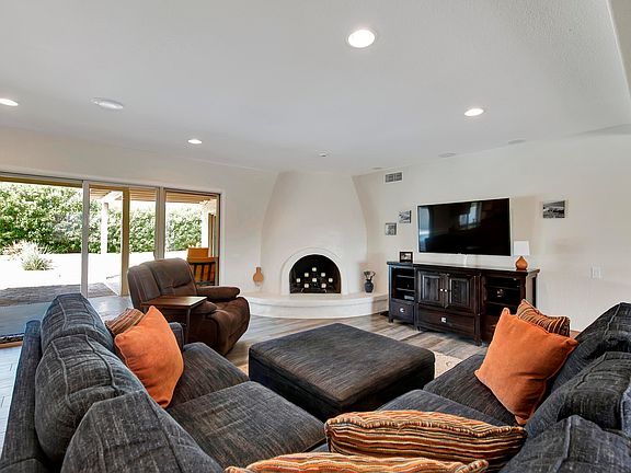 2nd image of 12656 N 56th Pl