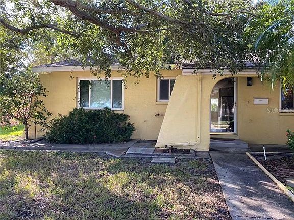 4th image of 5700 Tanglewood Dr NE