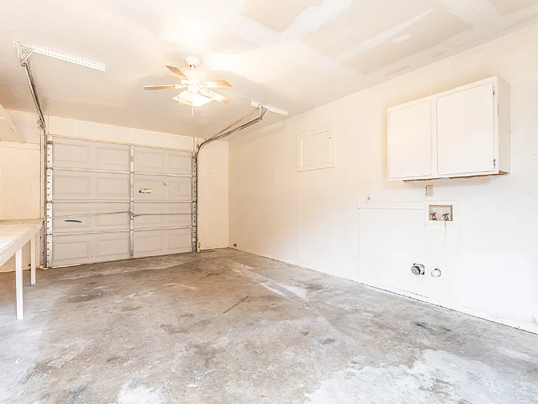 323 W William Cannon Dr #A — Photo 27