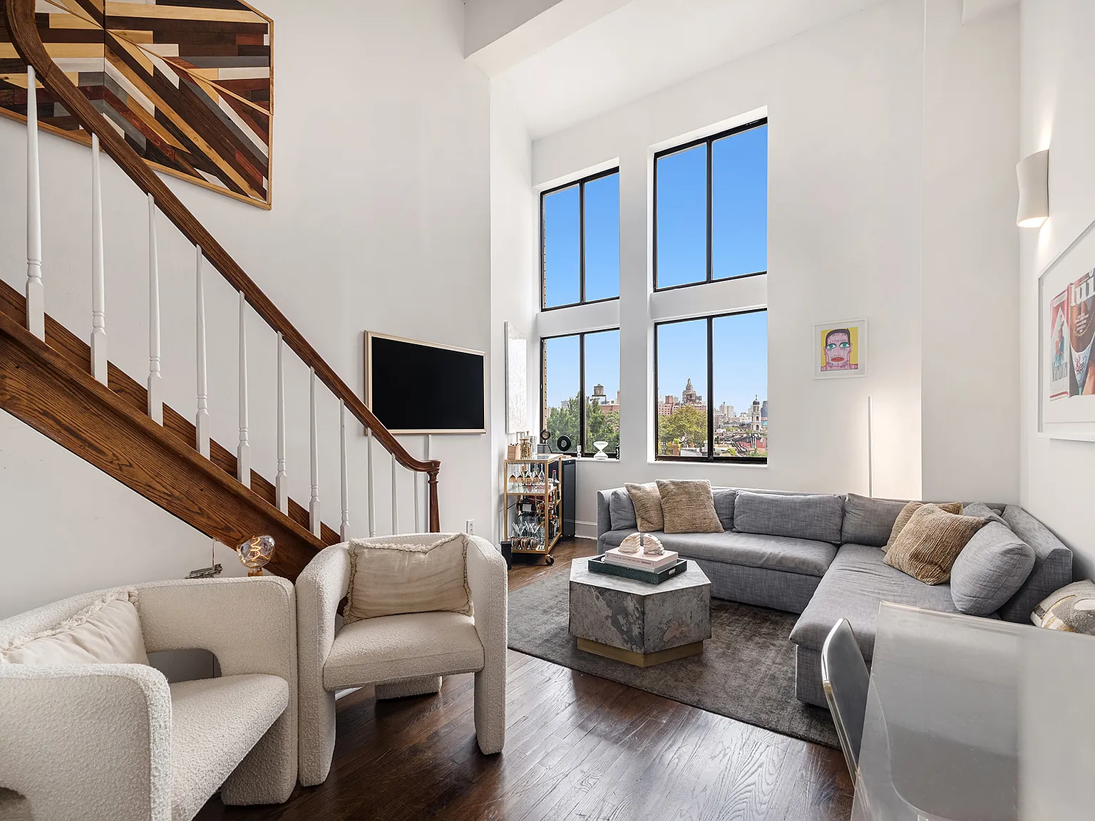 421 Hudson Street — Photo 2