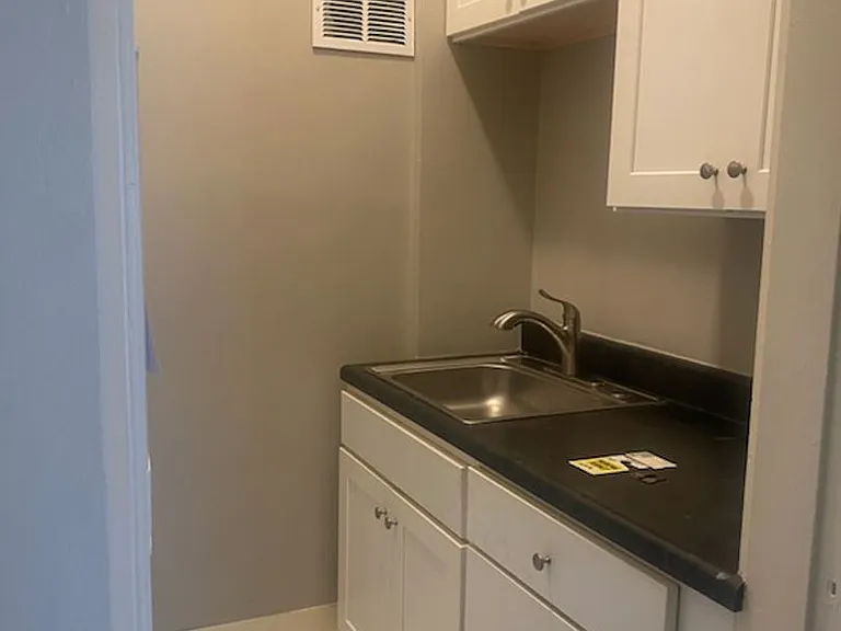 128-152 Gibbs St — Photo 6