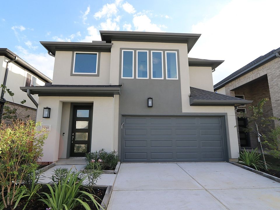 1st image of 21843 Fitzroy Manor Ln