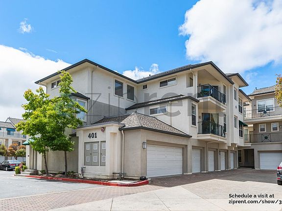 2nd image of 401 Baltic Cir Unit 413