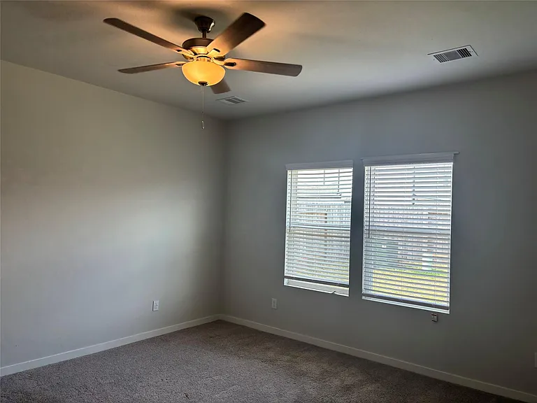 5735 Blue Grama Dr — Photo 8