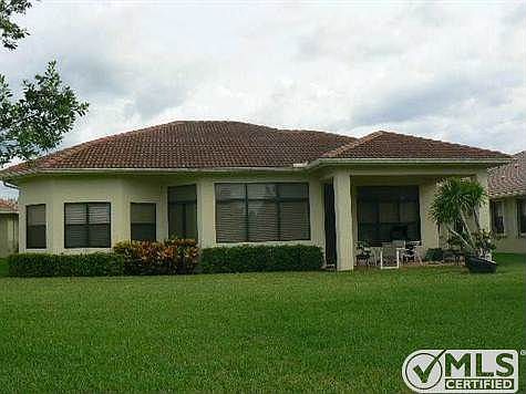 2nd image of 9182 Isles Cay Dr