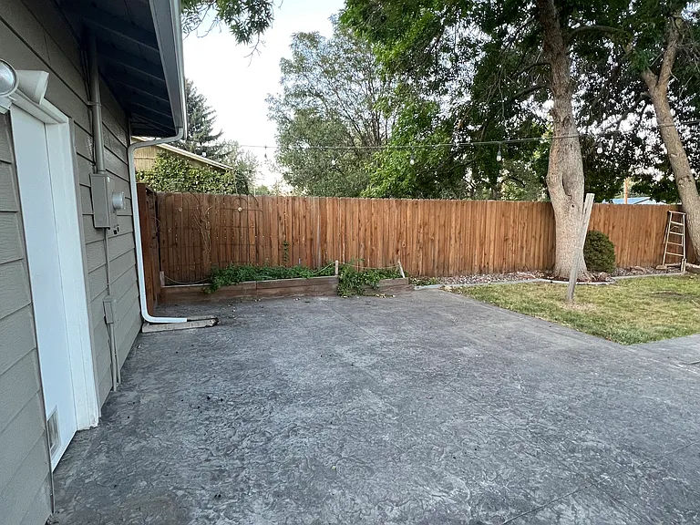906 Paloverde Dr — Photo 20