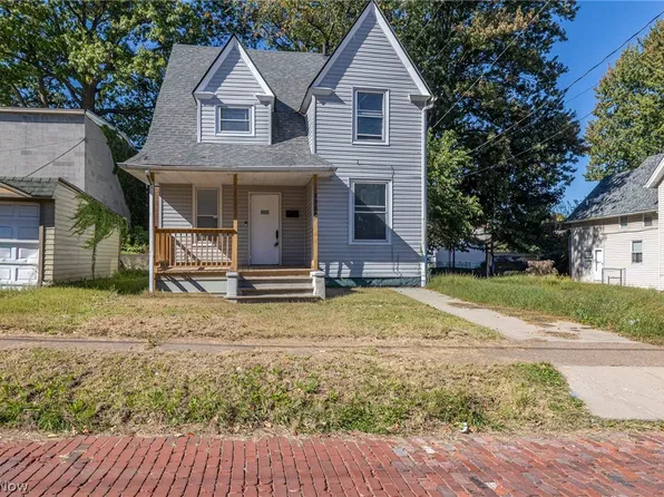 1986 W 93rd St, Cleveland, OH 44102