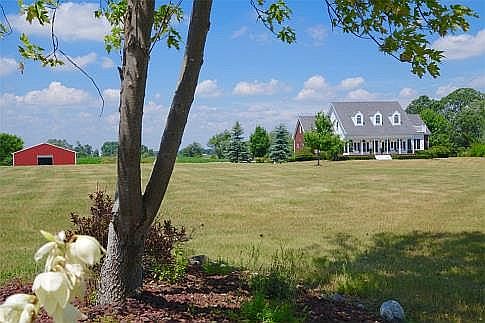 Front 20468 Pleasant Lake Rd, Manchester, MI