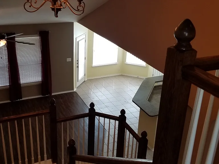 312 Apache Ledge — Photo 18